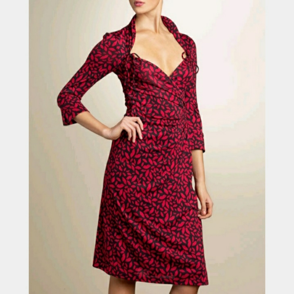 💋 Diane Von Furstenberg Gildred Kisses wrap dress